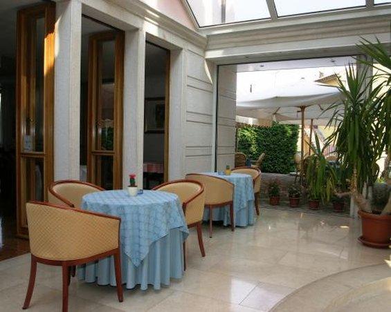 Hotel Villa Cittar Novigrad  Restauracja zdjęcie